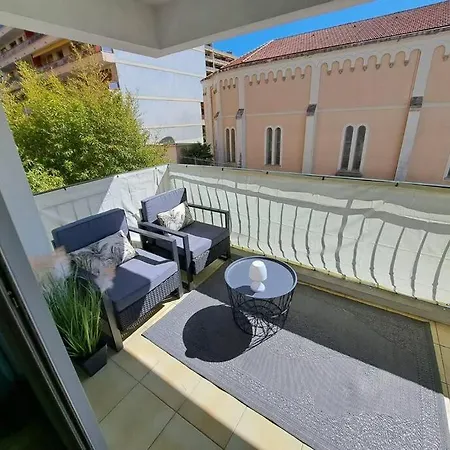 Beau Proche Centre Et *